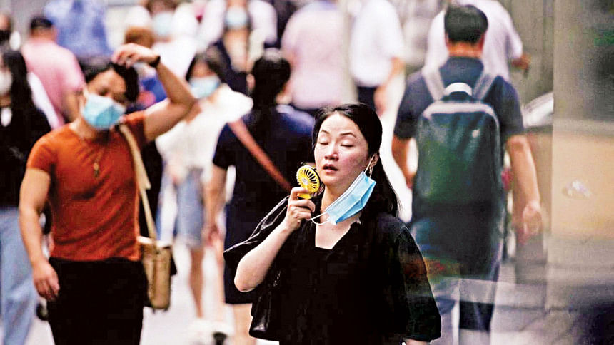 Broad swathe of China bakes
